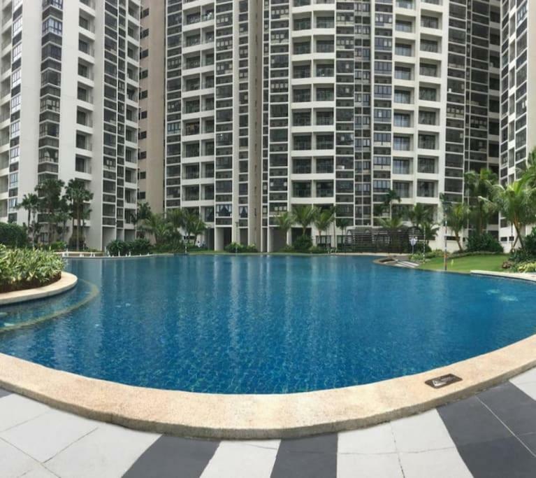 Homybed Country Garden Danga Bay Apartment *