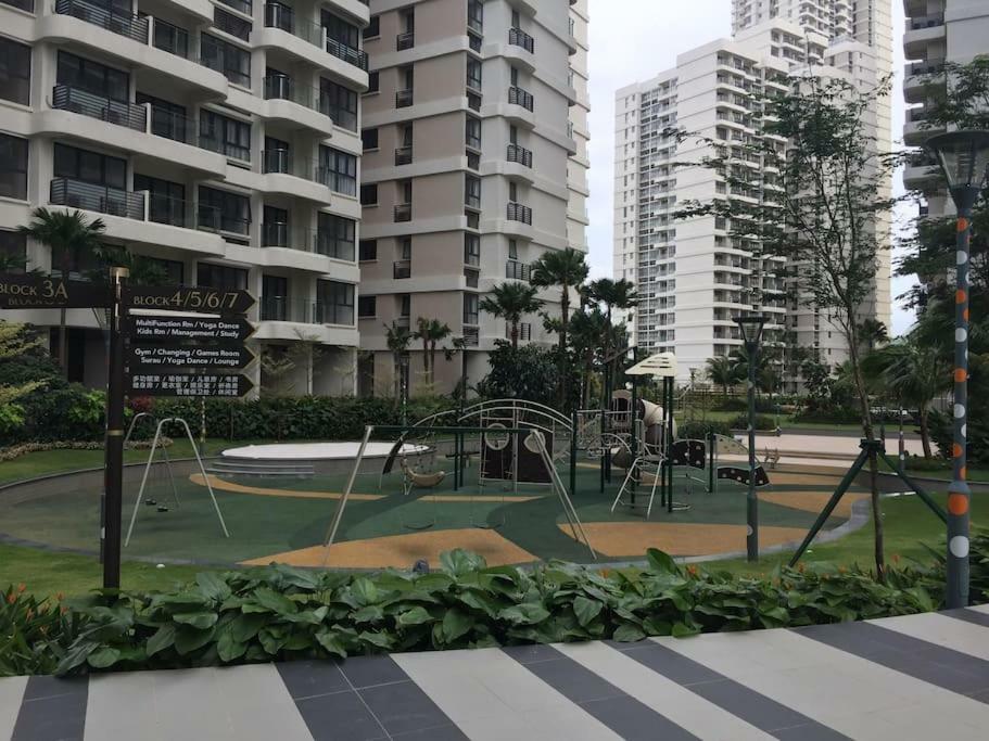 Homybed Country Garden Danga Bay *